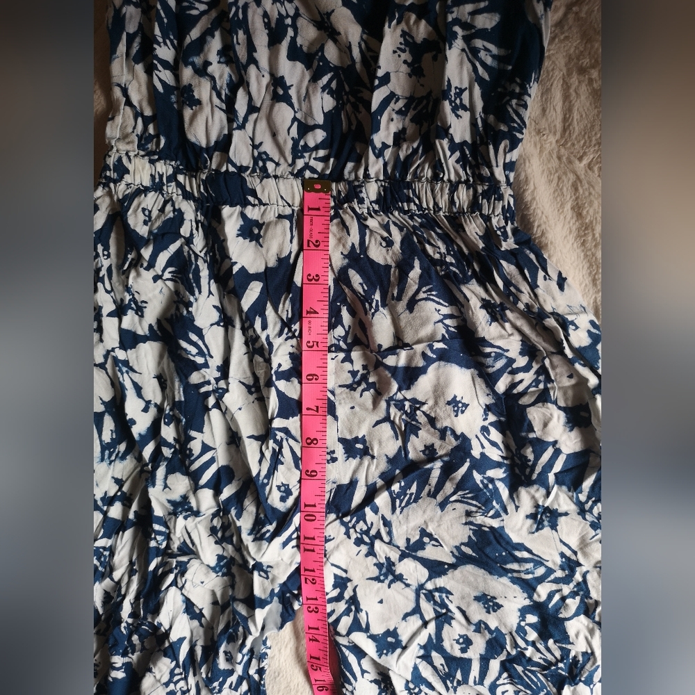 Romper. Size XL - Picture 9 of 10